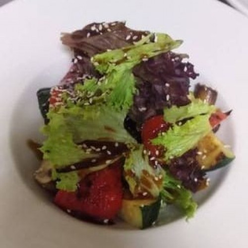 Гриль салат